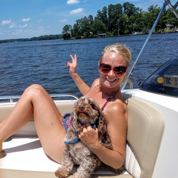 Meet your Posher, Coralee - Picture 4 of 7